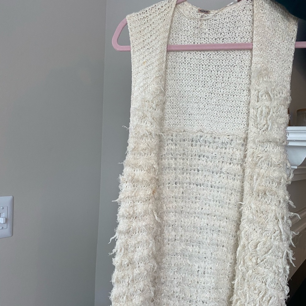 SUPER COMFY FP SWEATER VEST